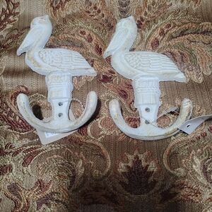 White Pelican Wall Hooks